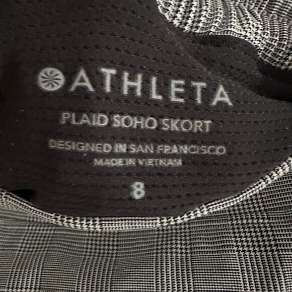 Athleta Plaid Soho Skort Size: 8 - Picture 7 of 10